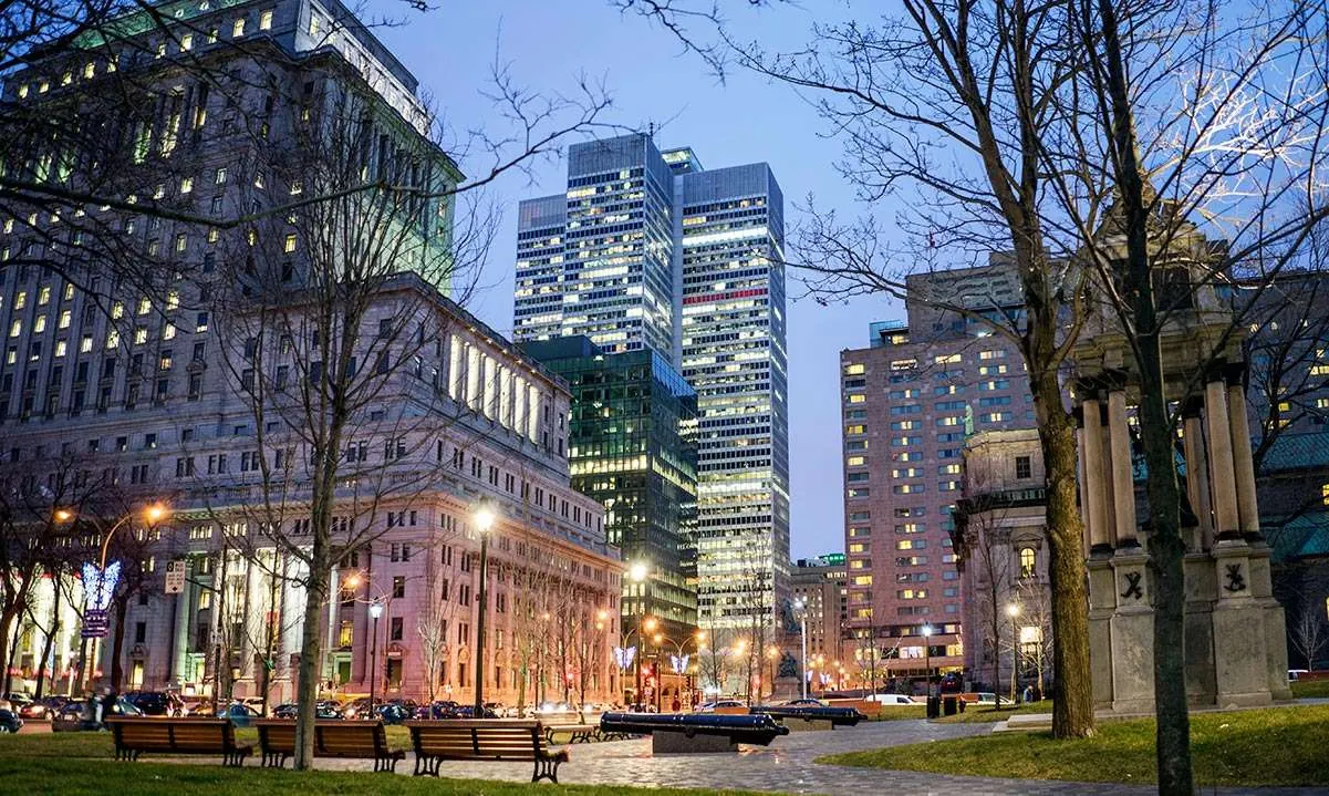 20 perguntas mais frequentes sobre como trabalhar no Canadá